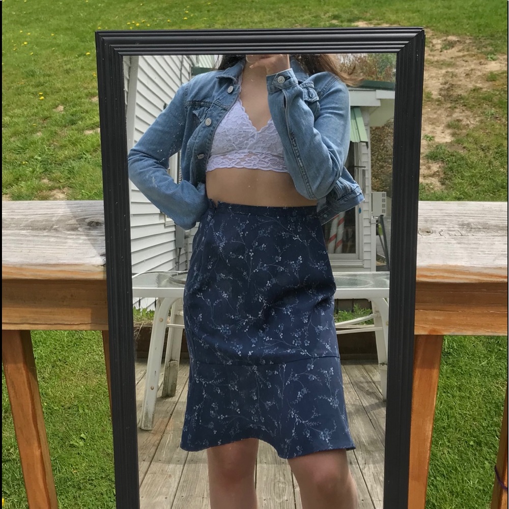 Worthington petite blue flower skirt
